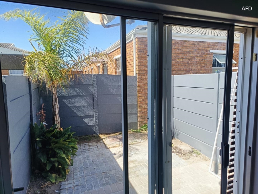 To Let 2 Bedroom Property for Rent in De Tuin Western Cape